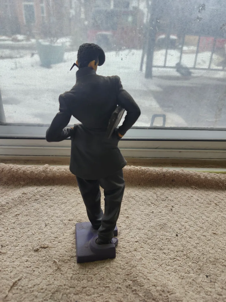 josuke higashikata plush and statue image indicator(4)