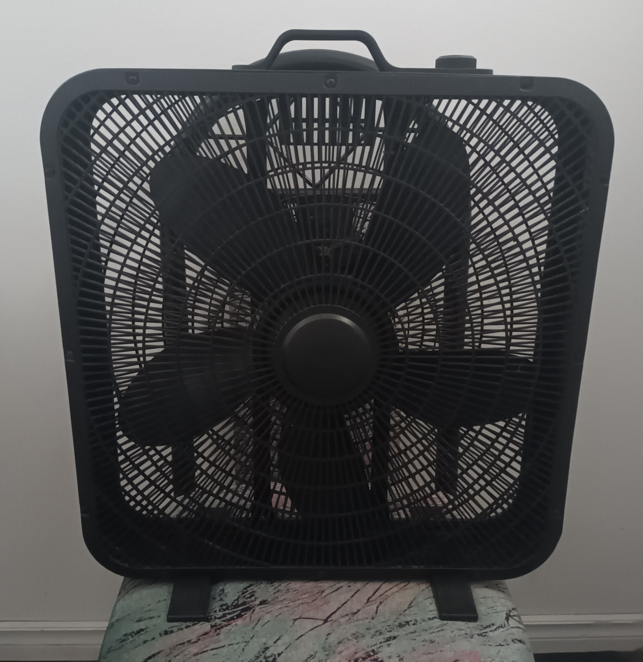 20" Black Box Fan