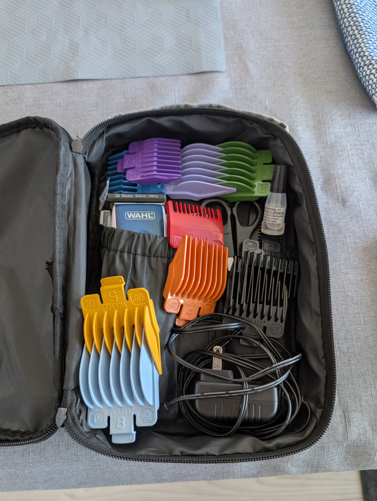 Wahl Pro Color Hair Clipper - photo 2