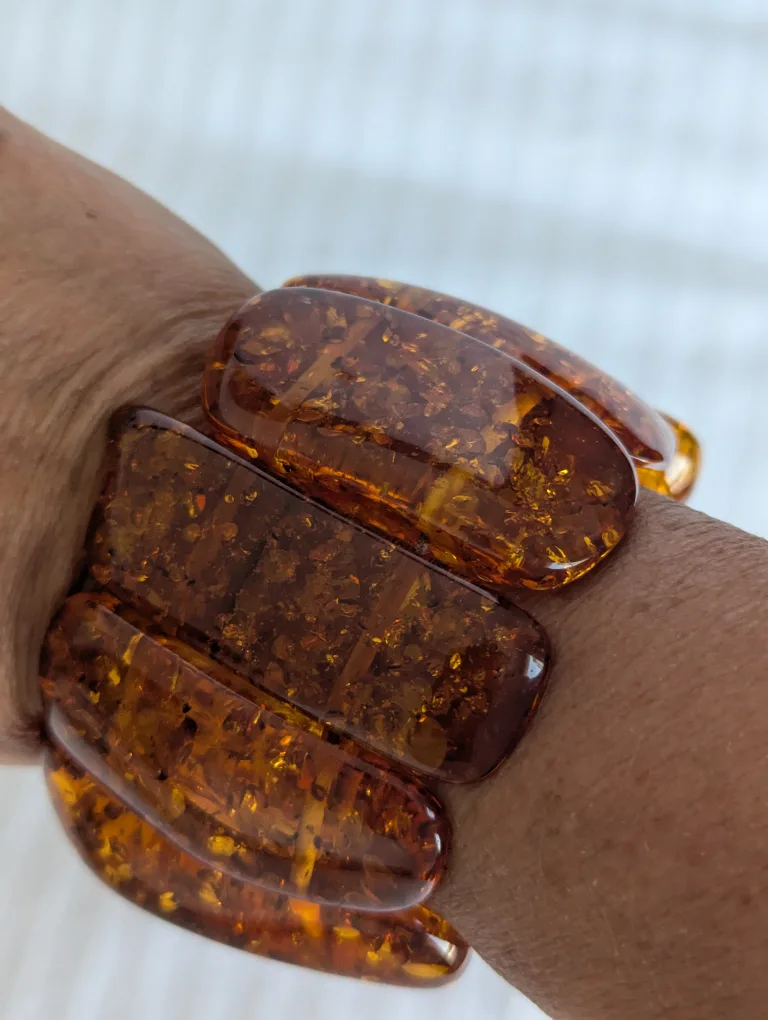Vintage Amber Resin Bracelet thumbnail
