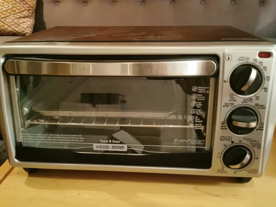 Black & Decker EventToast Toast-R-Oven thumbnail