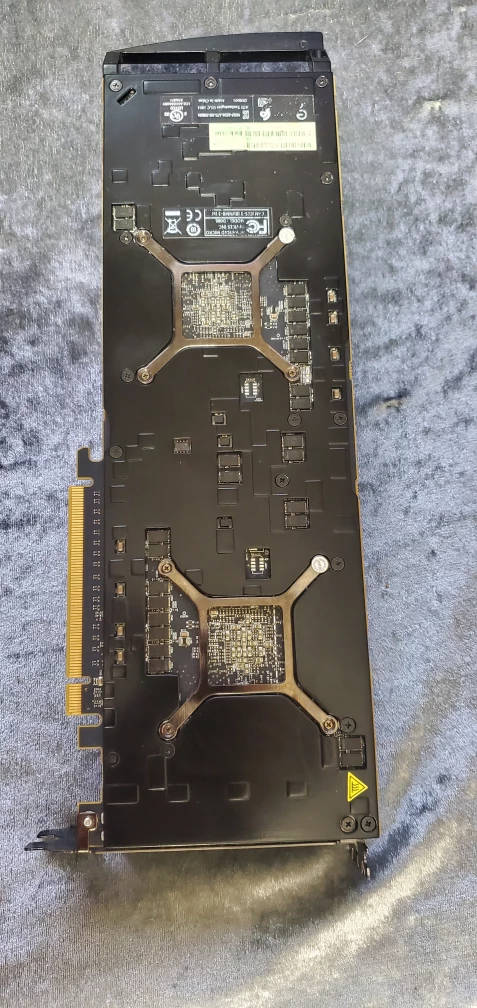 AMD Radeon Pro Duo 32GB GDDR5 Graphics Card (Polaris) - photo 3