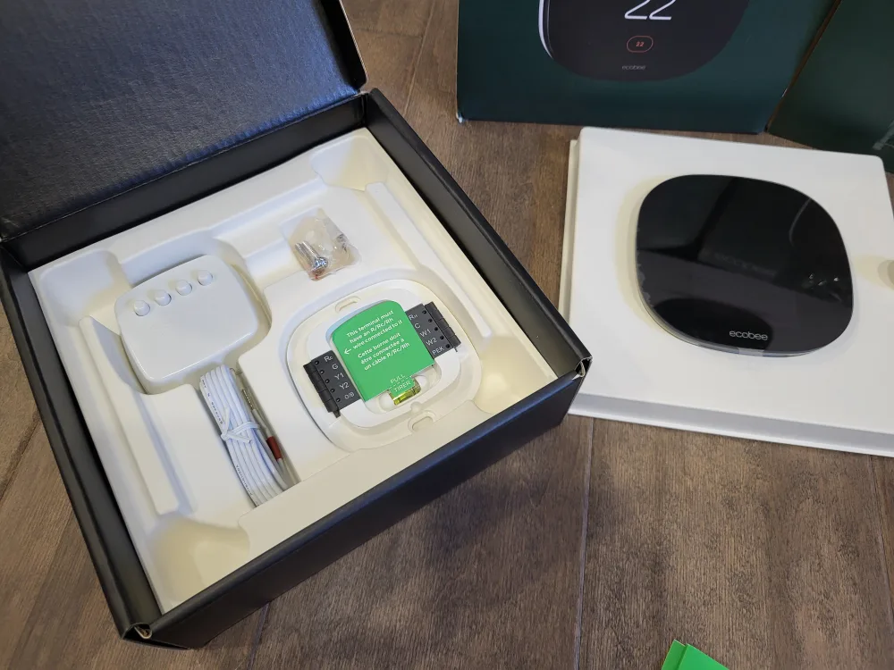 Ecobee3 Lite Smart Thermostats - Brand New in Box image indicator(4)