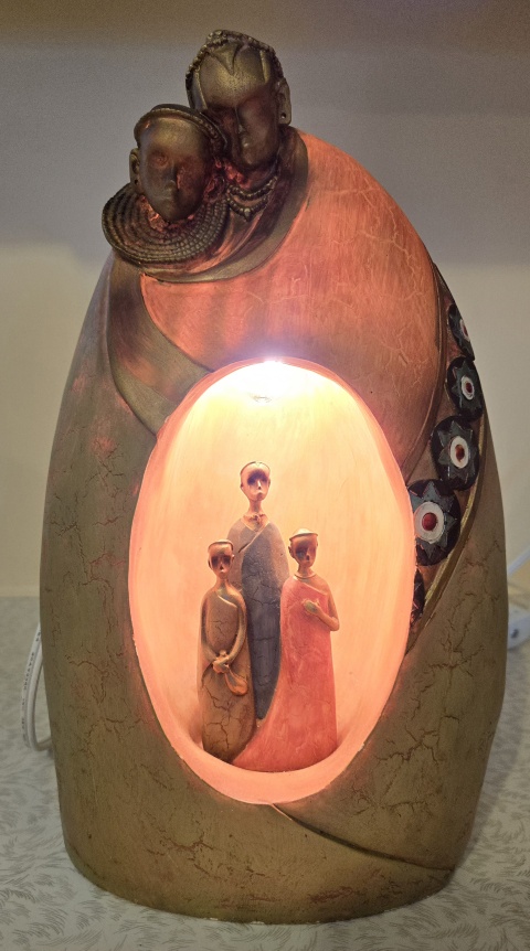 Unique African Family Figurine Lamp