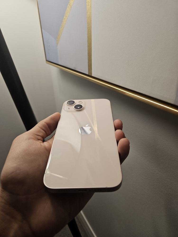 iphone 13 in excellent condition - photo 2