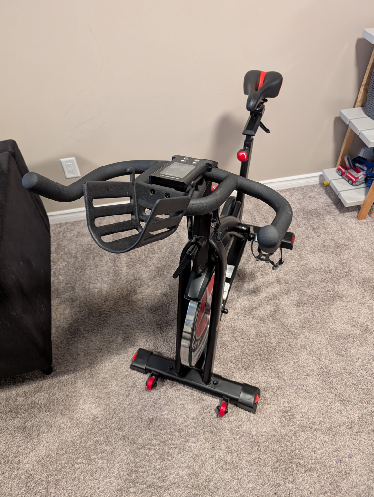 Schwinn IC3 Indoor Cycling Exercise Bike - photo 3