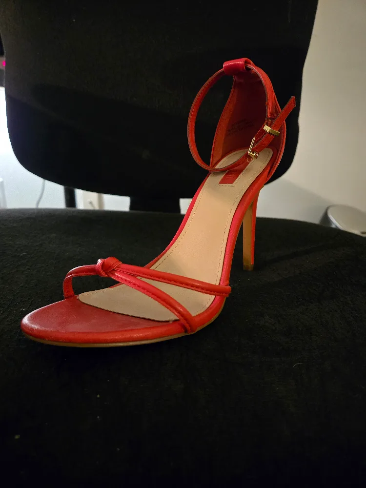 Red Stiletto Sandals - Size 8.5 image indicator(3)