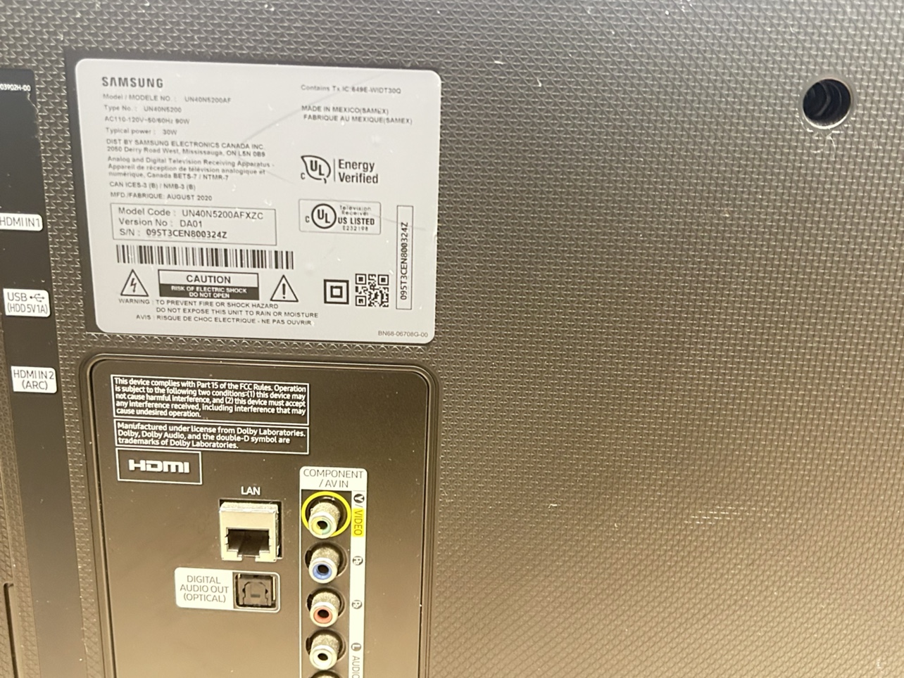Samsung 40inch smart TV  excellant condition - photo 5