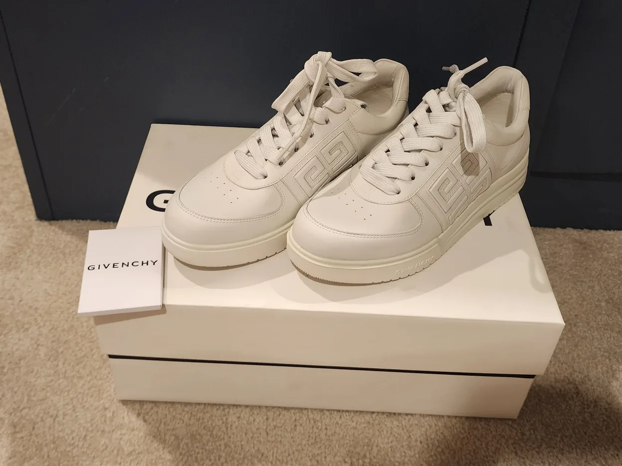 New Givenchy Urban Street Low-top Sneakers Size 8 thumbnail