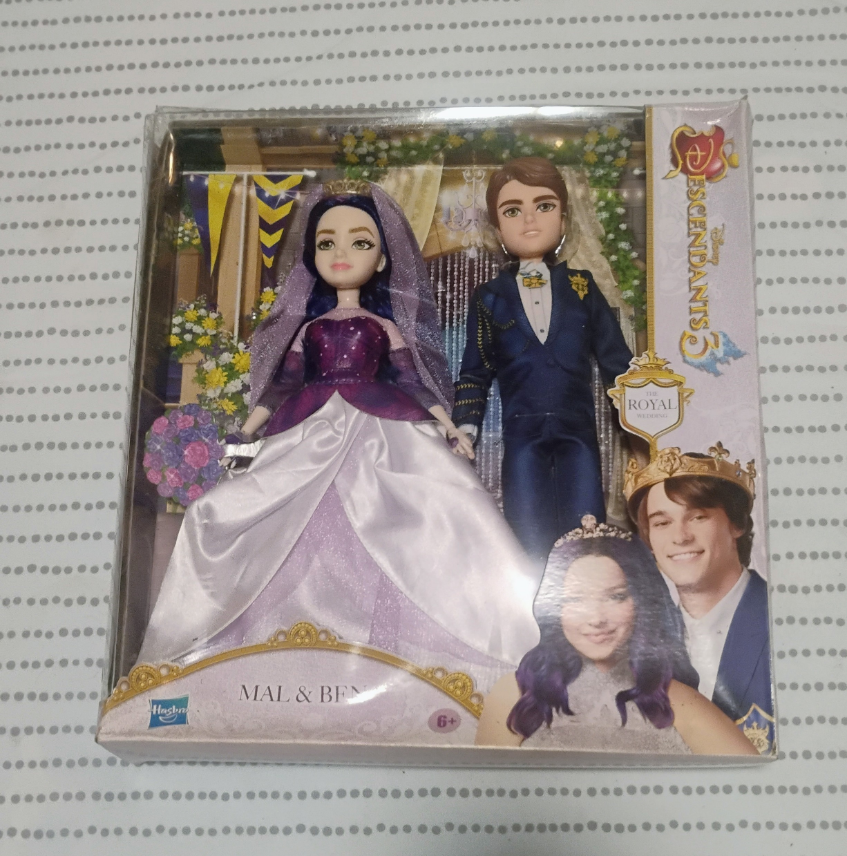 Disney Descendants 3 Mal & Ben Royal Wedding 2-pack set