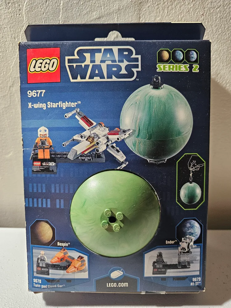 LEGO Star Wars X-wing Starfighter & Yavin 4 (9677) - Series 2 image indicator(2)