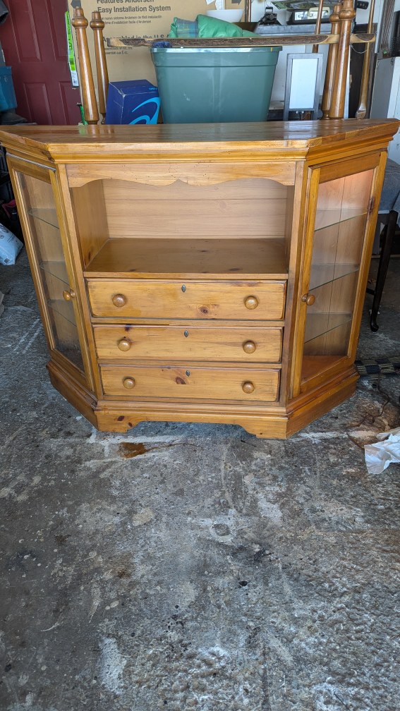 Broyhill Dresser Display Cabinet
