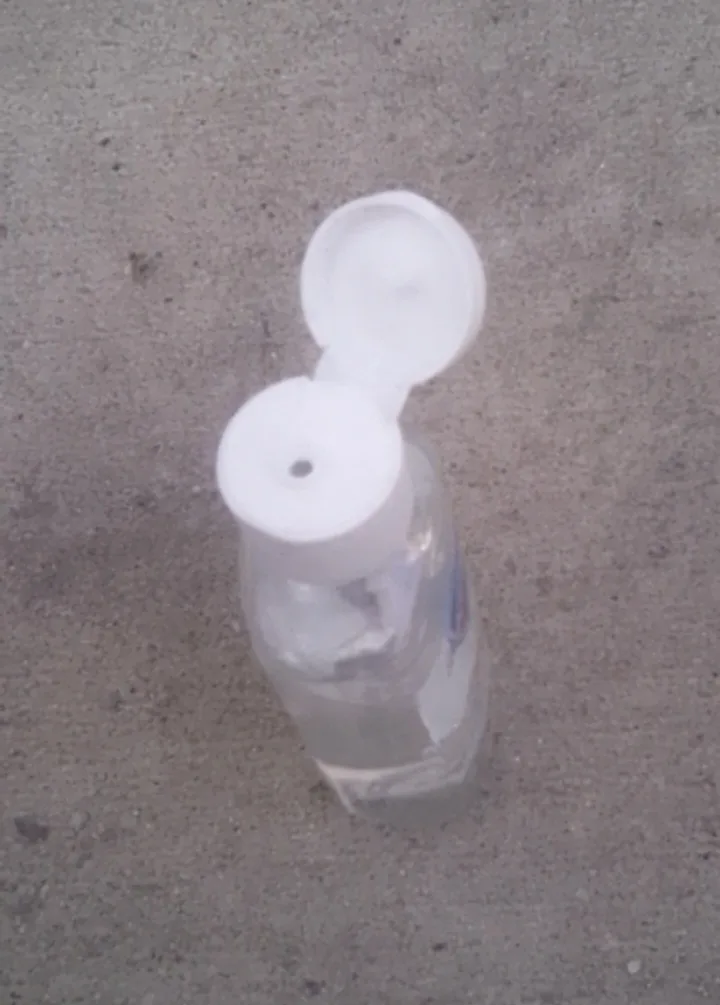 Safeguard Alcohol Hand Sanitizer - Travel Size #freecycle image indicator(2)