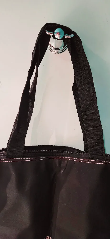 La Vie en Rose Black Tote Bag image indicator(4)