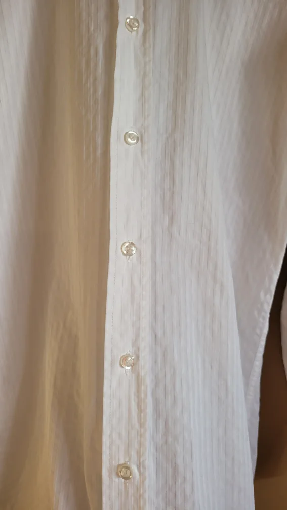 Slim Fit White Dress Shirt - Size Small image indicator(4)