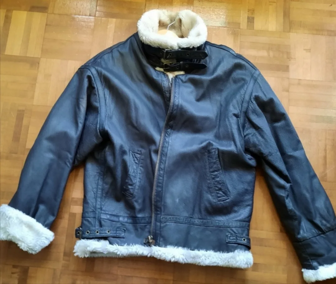 Vintage Leather Jacket image indicator(2)