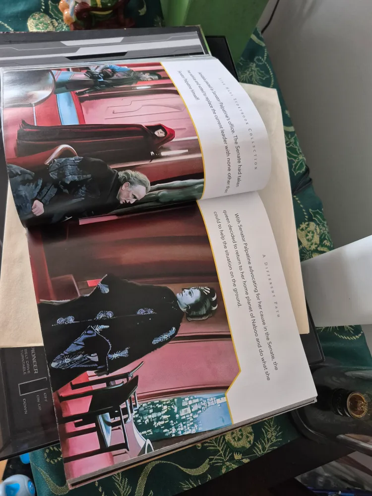 Star Wars Prequel Trilogy Stories Book image indicator(9)