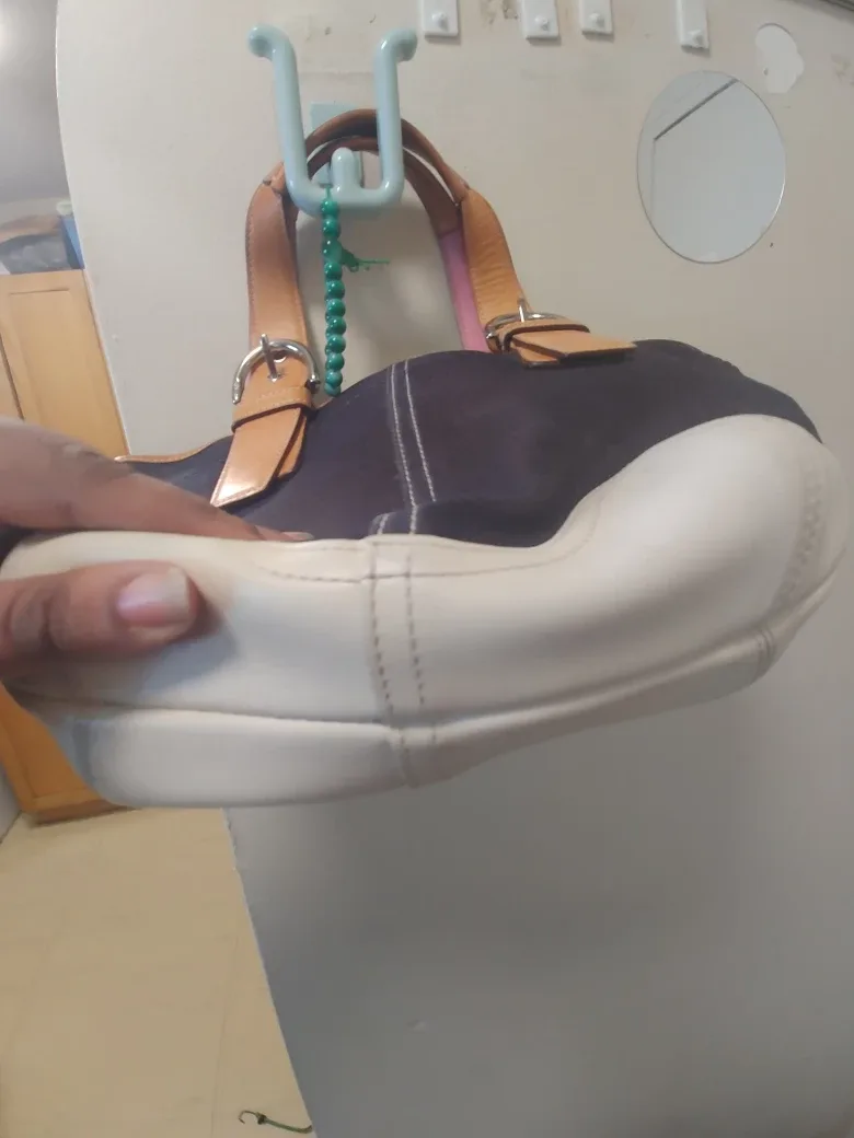 Coach handbag vintage image indicator(2)