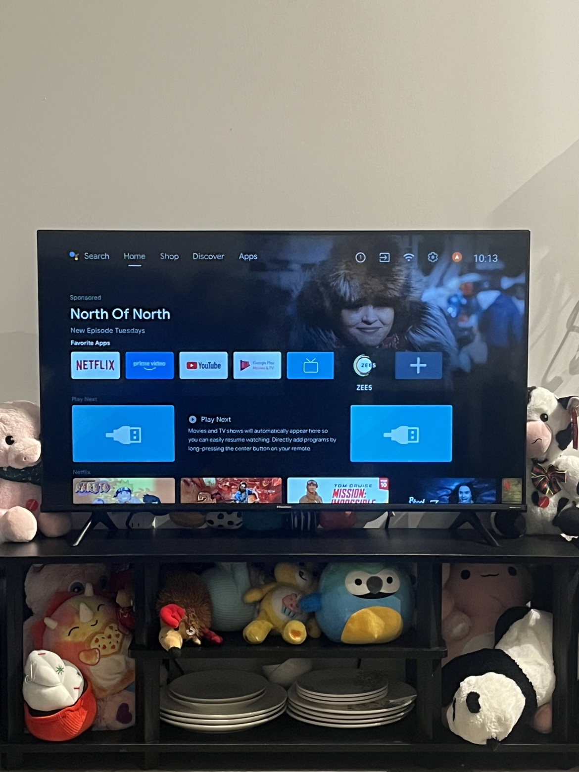 Hisense TV (43’’) with Storage TV stand