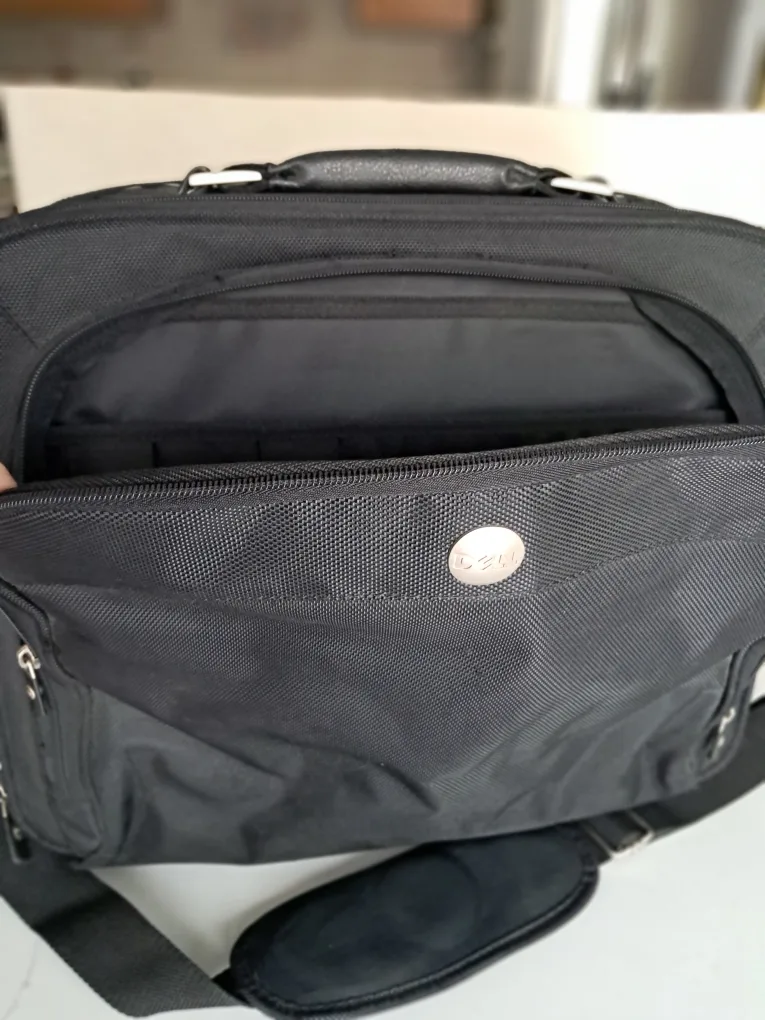 🏈Dell Laptop Briefcase - Black image indicator(3)
