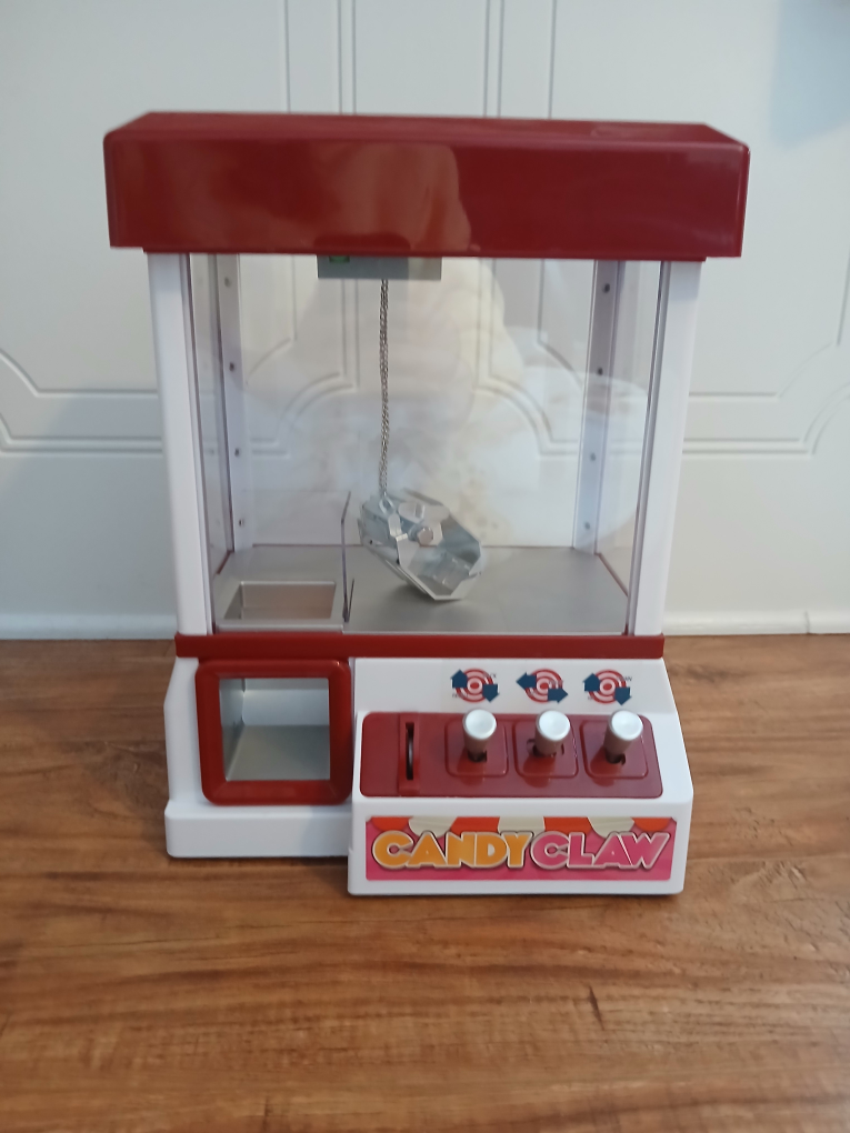 Candy Claw Mini Arcade Game