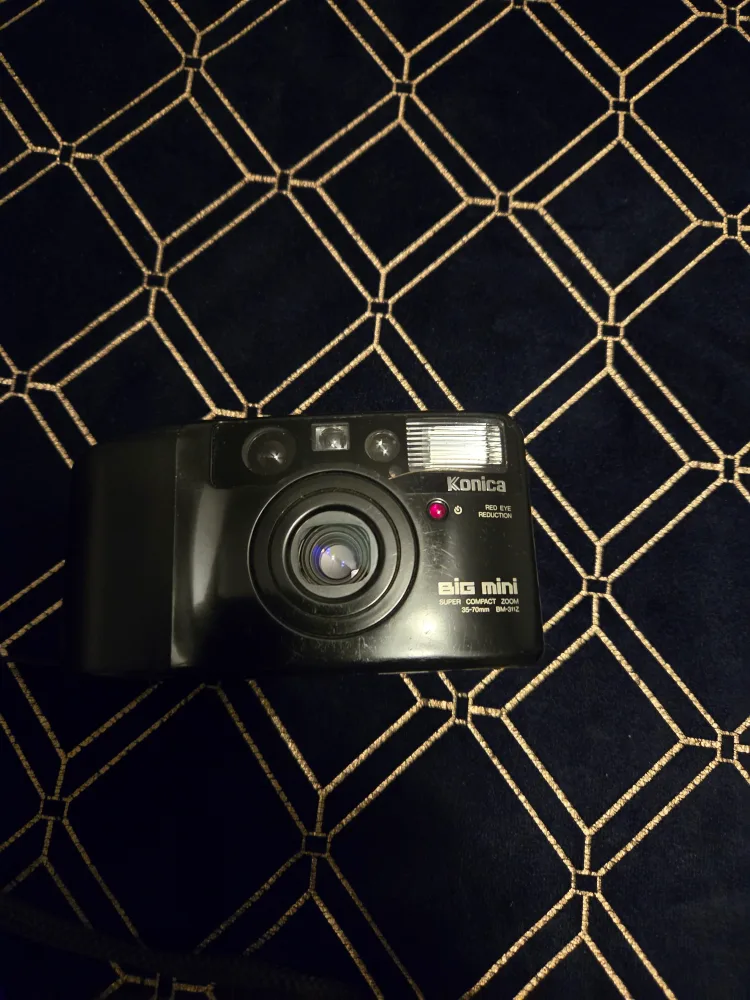 Cameras:SonyDisc.P30CyberShot/Kodak/Konica/Polaroid image indicator(7)