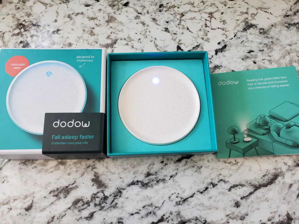 Dodow Metronome Sleep Aid Device - White image indicator(2)