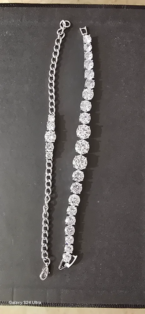 Bracelets thumbnail