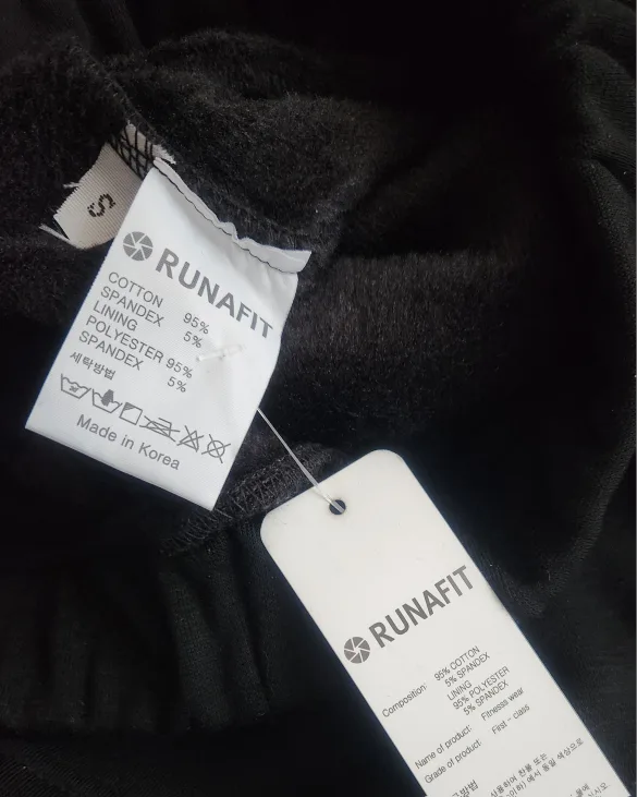 Black fleece Leggings with Attached Skirt image indicator(2)