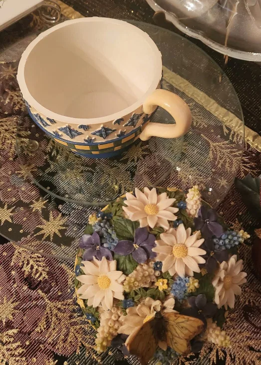 Floral Teacup Trinket Box with Butterfly image indicator(5)