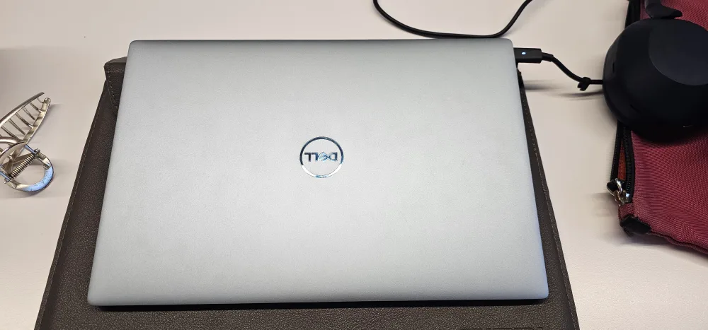 Dell XPS13 - Excellent Condition thumbnail