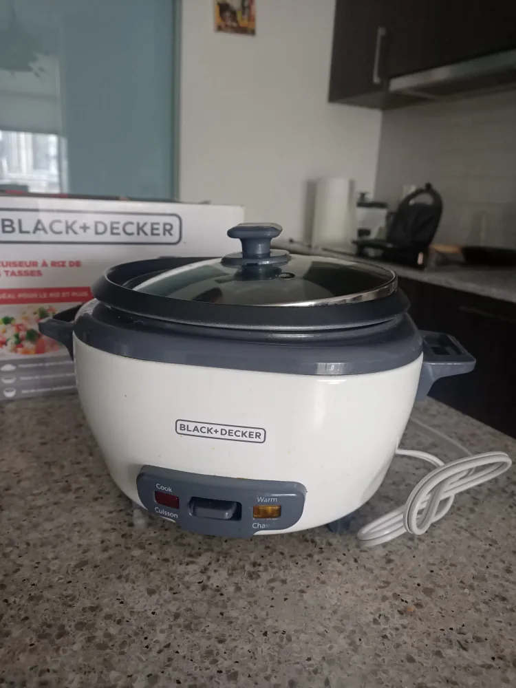 Black+Decker Rice Cooker thumbnail
