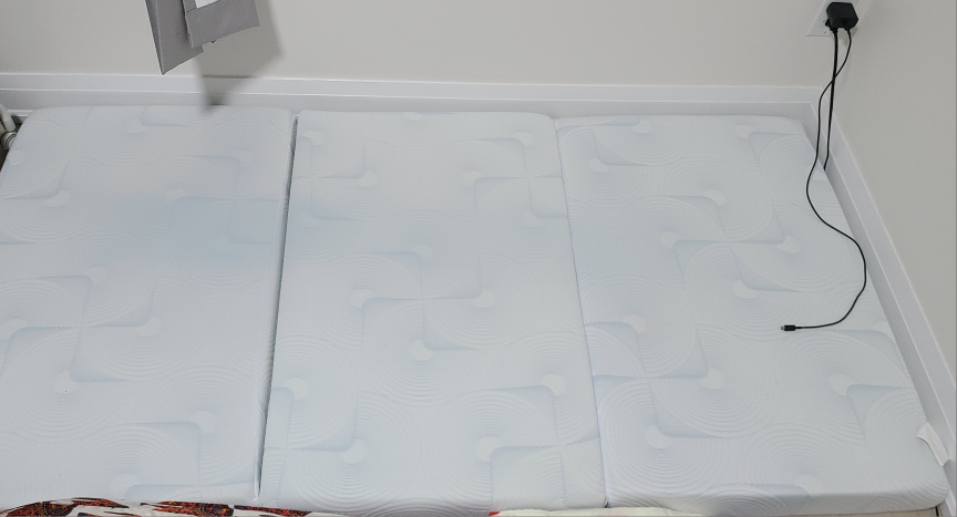 Tri-Fold Gel Memory Foam 3inch Mattress Twin - photo 2