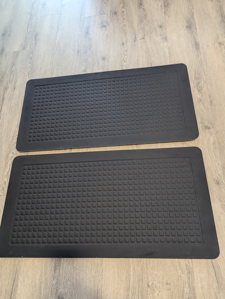 Pair of Anti-Fatigue Comfort Mats - photo 4