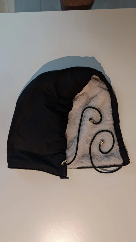 Women's Black Winter Parka with Detachable Head Cap image indicator(9)