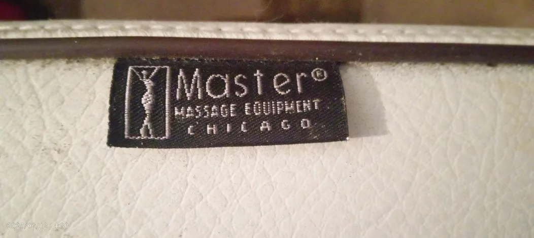 Portable Folding Massage Table image indicator(6)