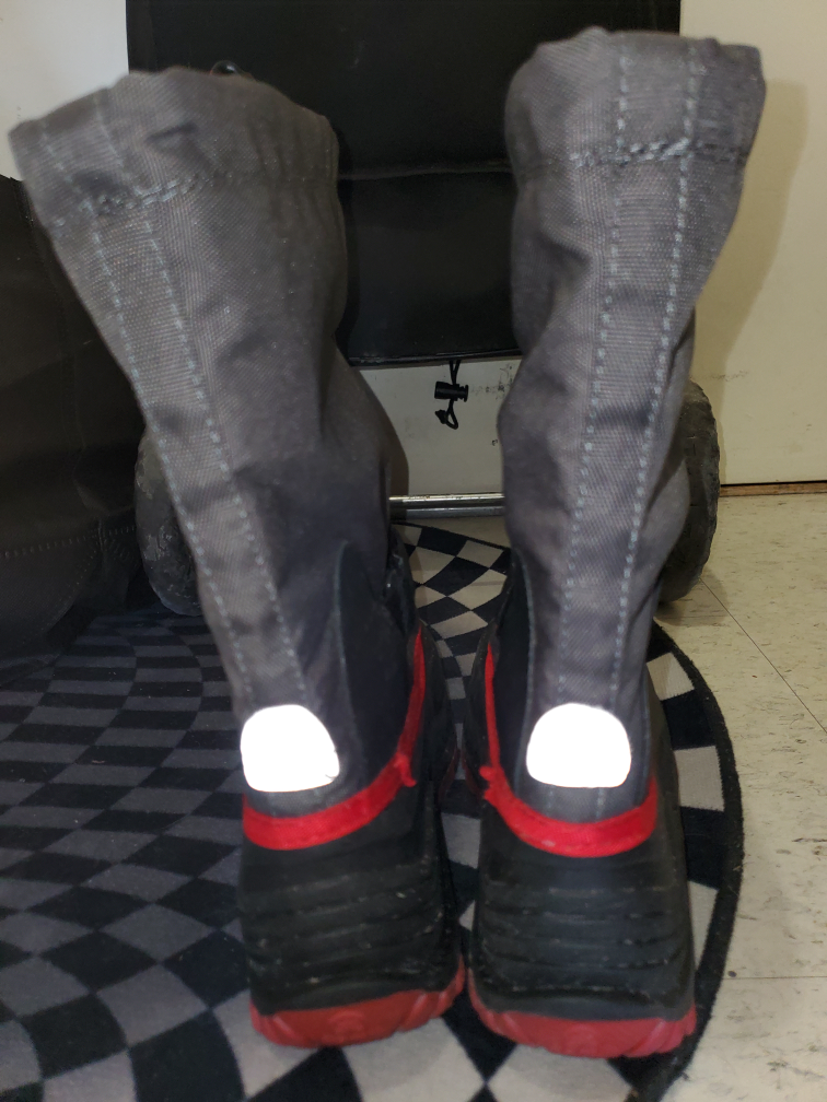 Kamik Snow Boots Size 5 - photo 2