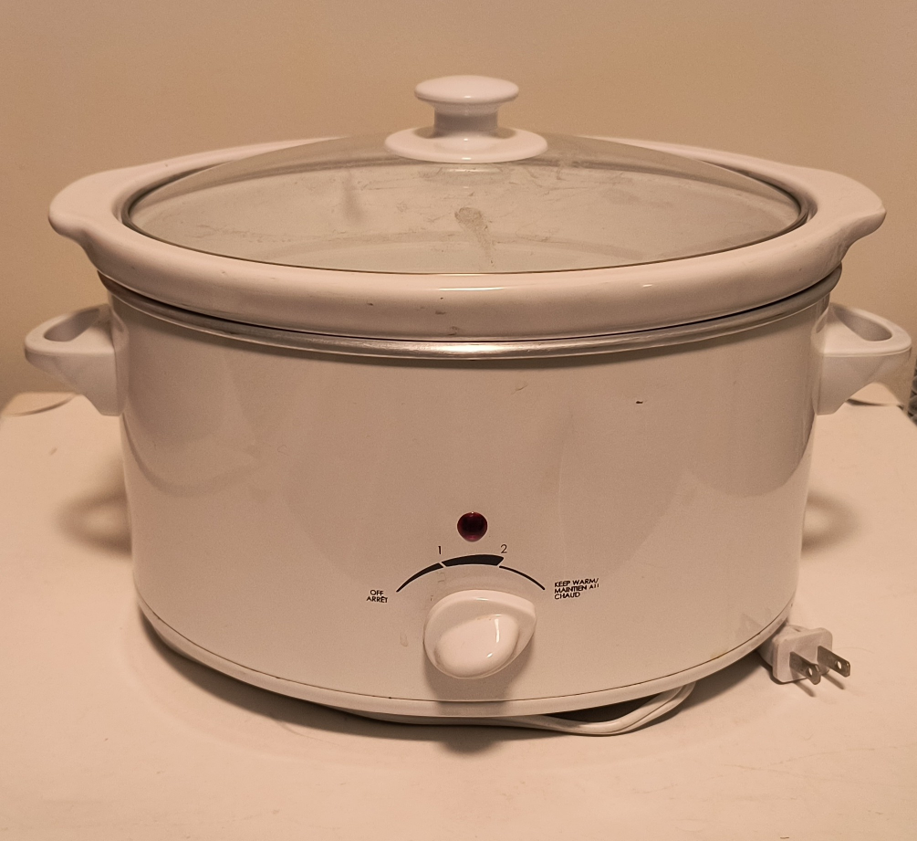 White Crock-Pot Slow Cooker