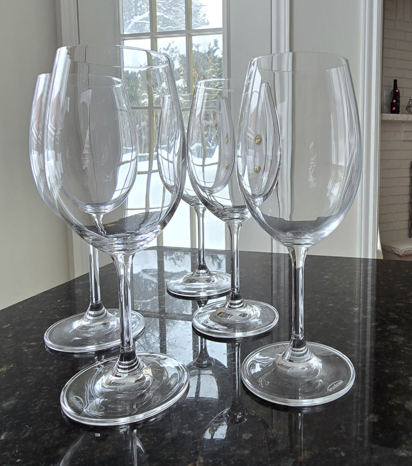 Set of Five Wine Glasses - photo 2