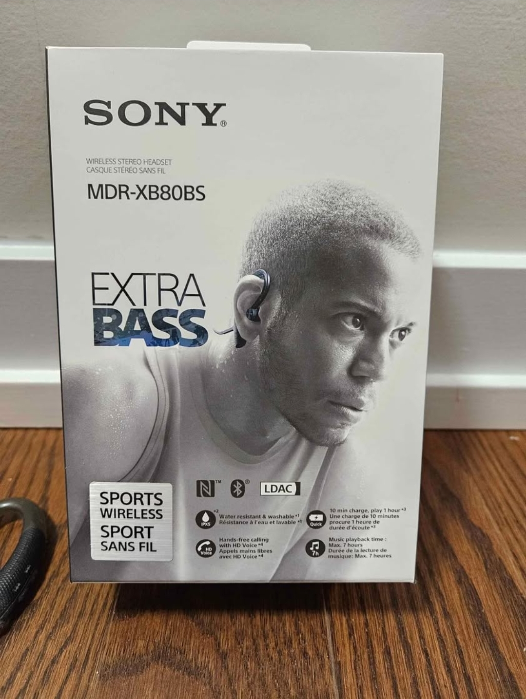 Sony MDR-XB80BS Extra Bass Sports Wireless Headphones - photo 2