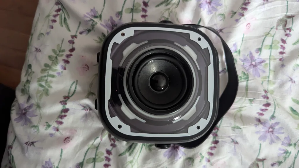 Vanwit Portable Karaoke Machine with Microphone image indicator(2)