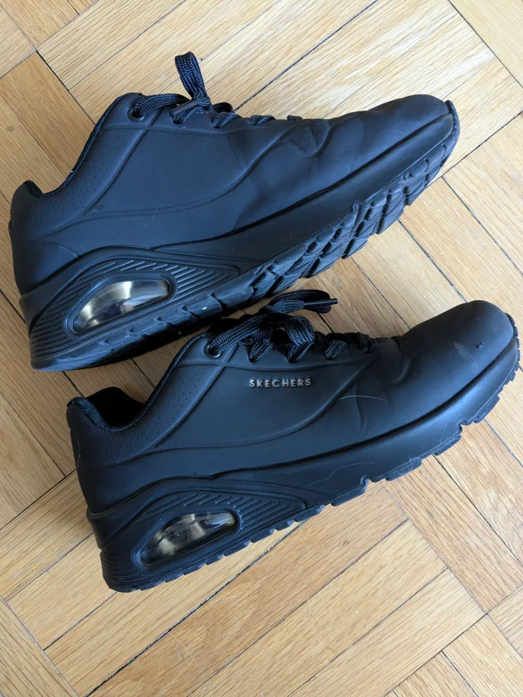 Skechers Black Sneakers - Size Women's 7.5 US image indicator(2)