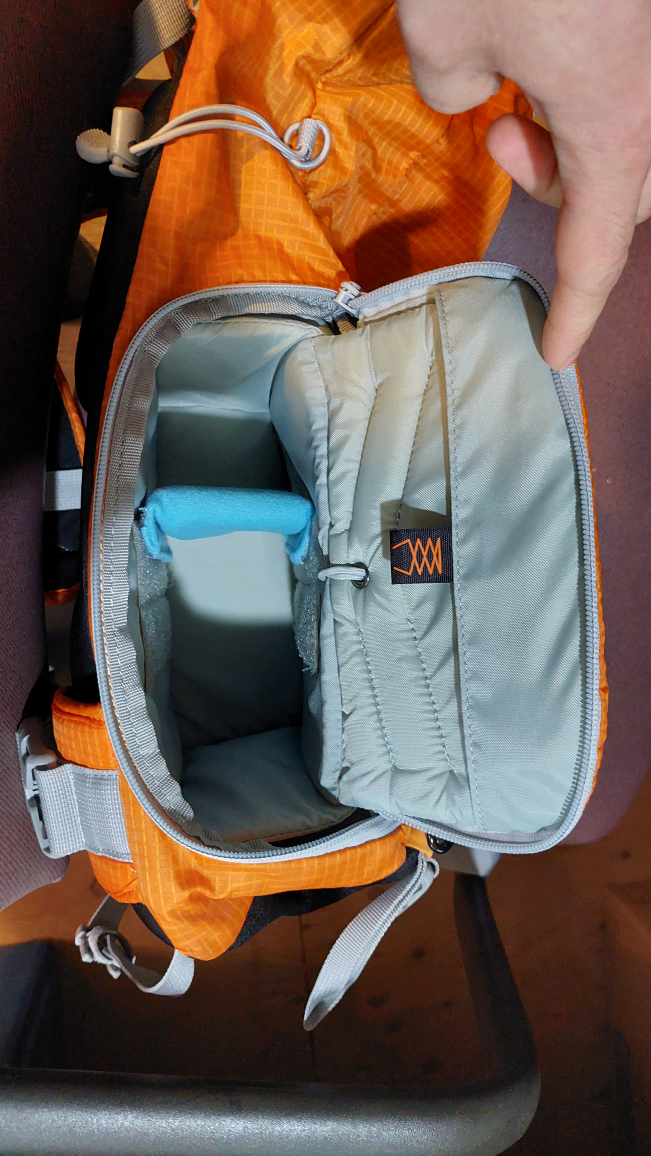 Lowepro Sling Camera Bag - photo 3