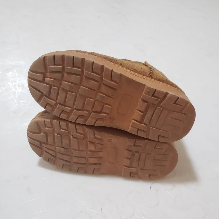Brown Faux Suede Winter Boots Size 13 - photo 3