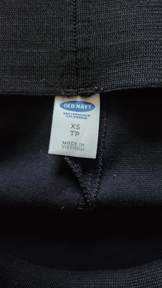 Black Pencil Skirt image indicator(3)