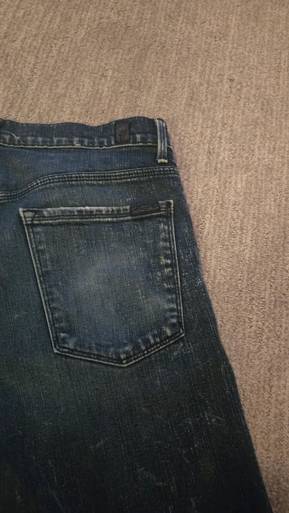 7 For All Mankind Rhigby Jeans - Size 33 image indicator(3)