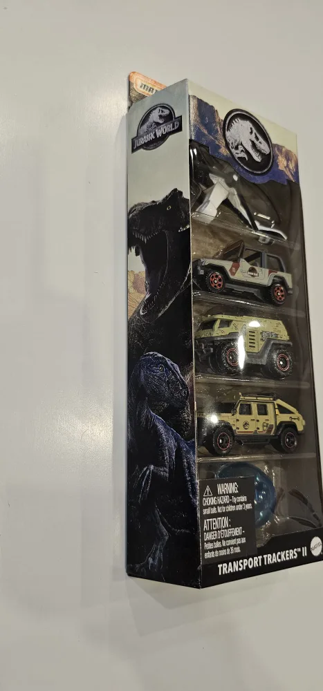 Matchbox Jurassic World Transport Trackers II 5-Pack image indicator(2)