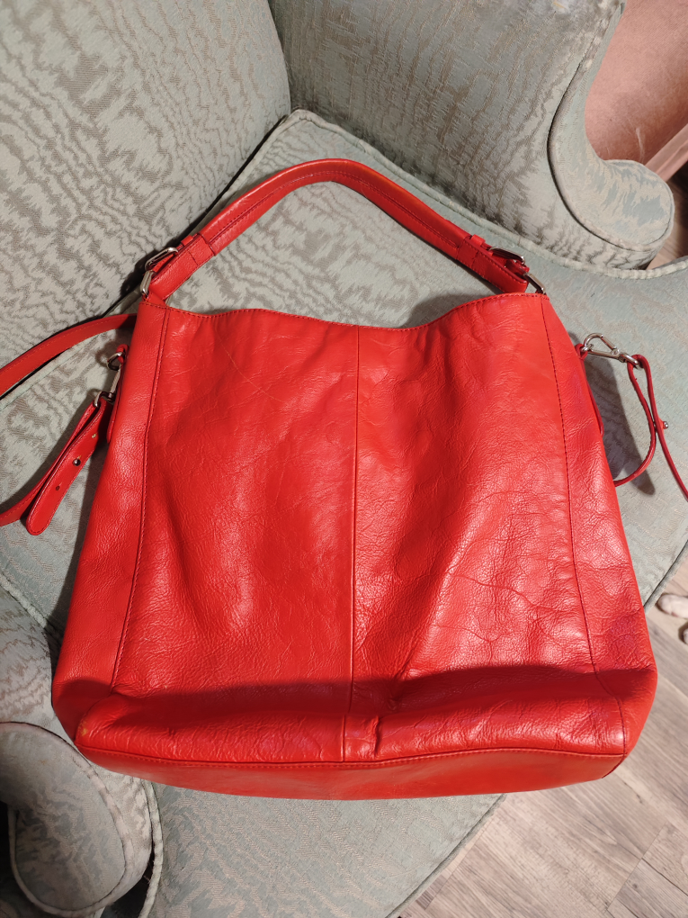 Calvin Klein Red Leather Shoulder Bag - photo 2
