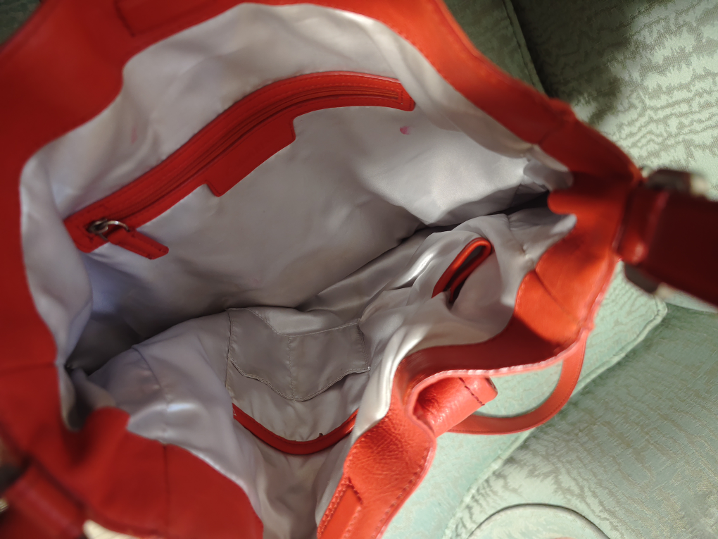Calvin Klein Red Leather Shoulder Bag - photo 3