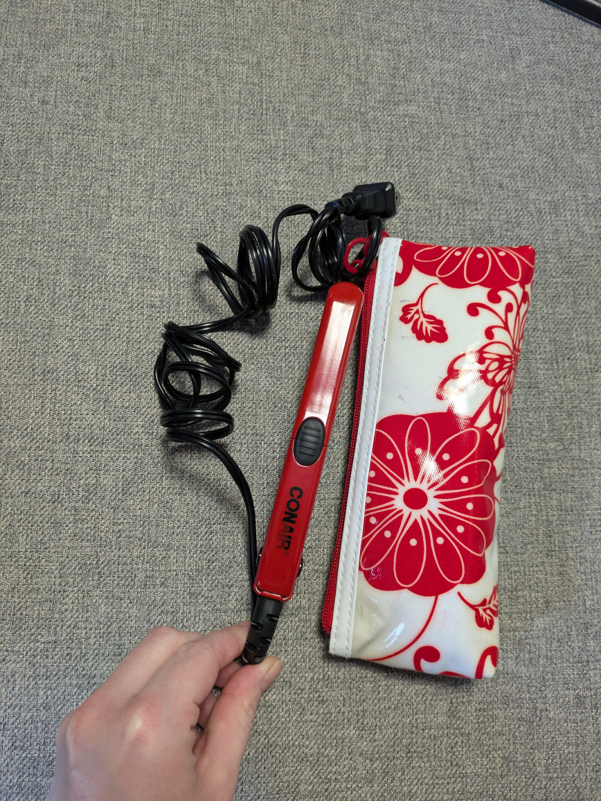 Conair Mini Straightener with Travel Case - photo 2